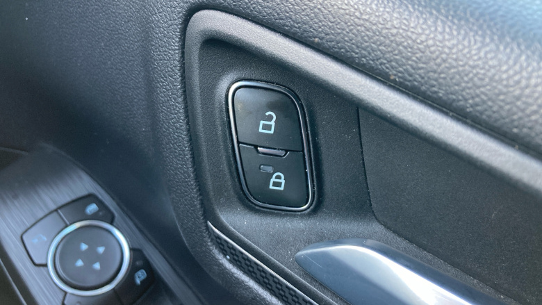 Ford Kuga 2.5 FHEV ST-Line X Edition 5dr CVT Hybrid Estate